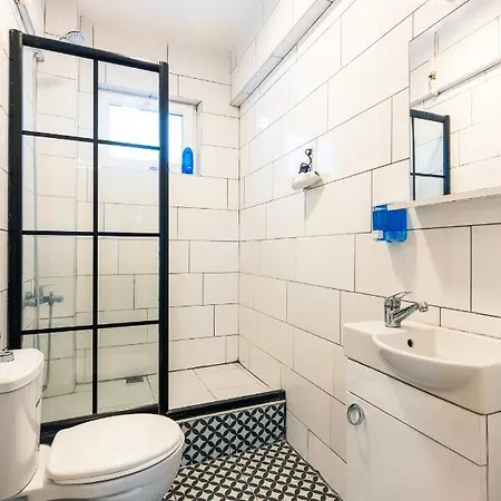 In The Center Of Taksim And Galataport Apartment